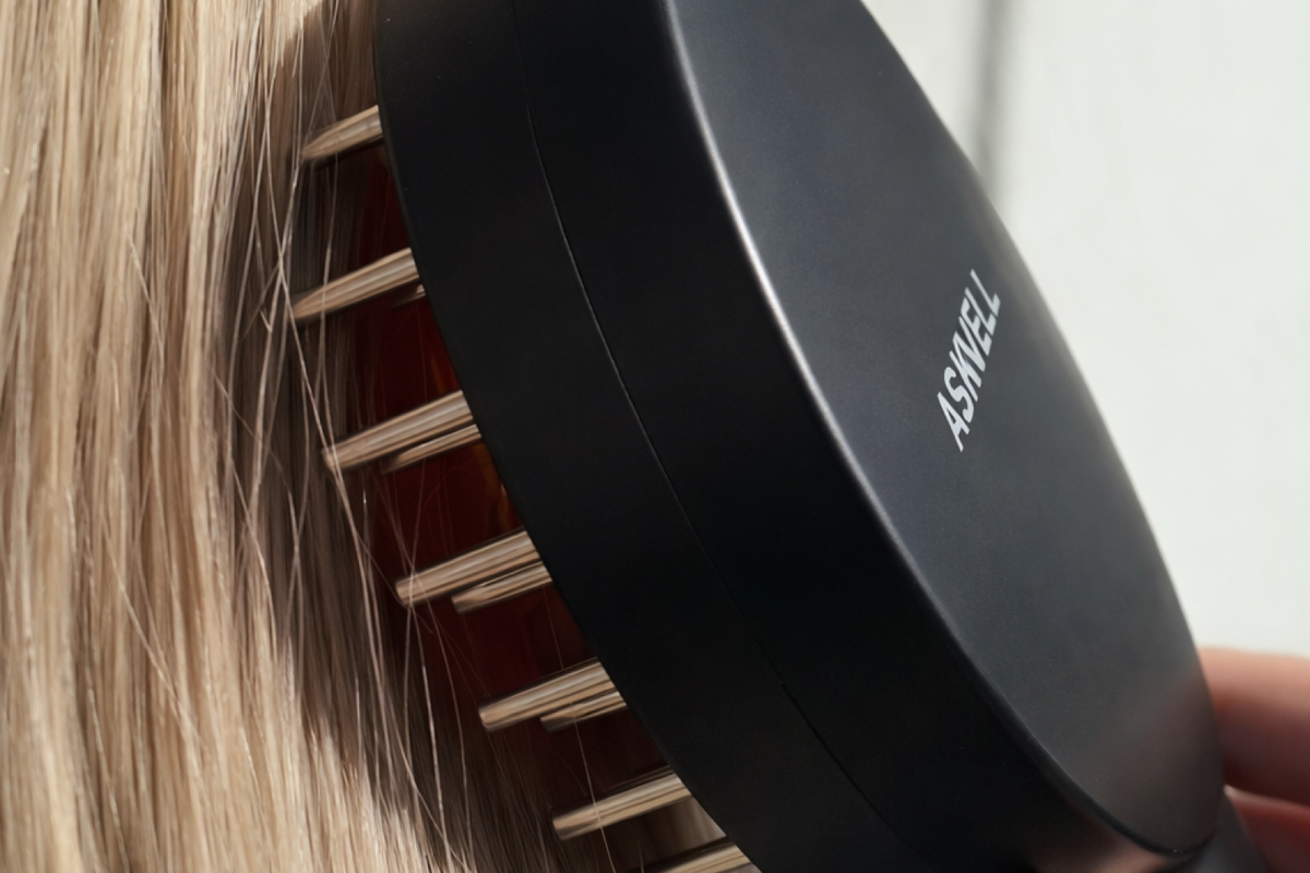 Как работает EMS микротоковая стимуляция кожи головы — расчёска с электроимпульсами для усиления роста волос и укрепления фолликулов, 5 уровней интенсивности