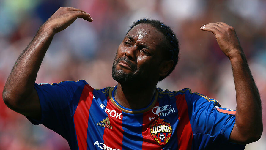 Игрок ЦСКА Вагнер Лав в мачте 29-го тура Чемпионата России по футболу среди клубов Премьер-лиги между ПФК ЦСКА (Москва) и ФК «Кубань» (Краснодар), 2013 год / Антон Денисов/РИА Новости   📷