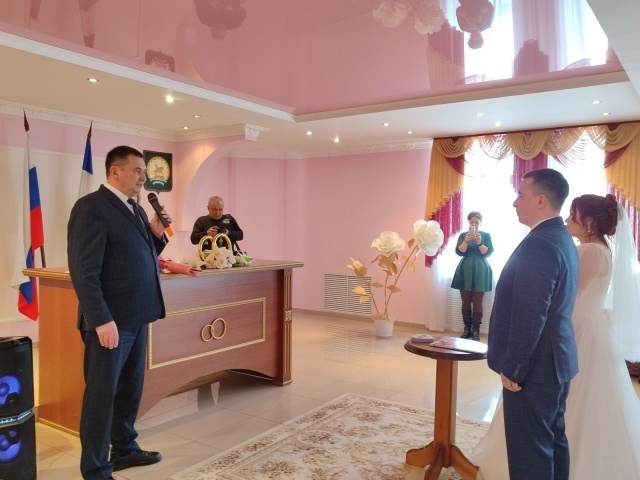     Ялға ҡайтҡан яугир кәләш алған