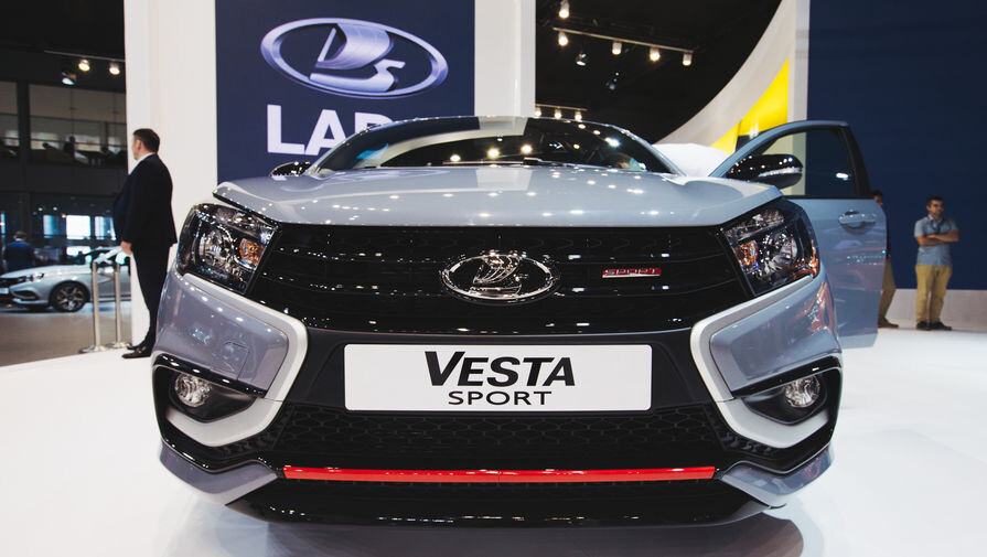 Автомобиль LADA Vesta Sport на Московском международном автосалоне, 29 августа 2018 года / Артем Сизов/«Газета.Ru»   📷