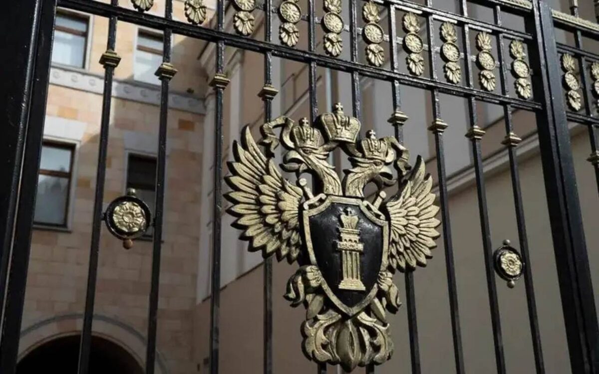    Соучредитель белгородских «МФ-Региона» и «Беларда» получил срок за подкуп и попытку захвата имущества компаний