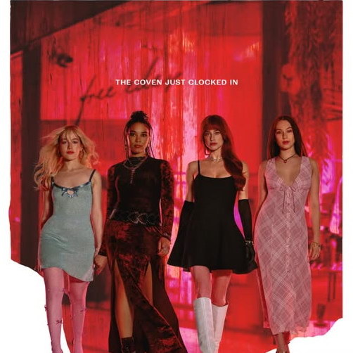     Девушки принимают новенькую в свой тайный клуб в трейлере «Запретного плода»