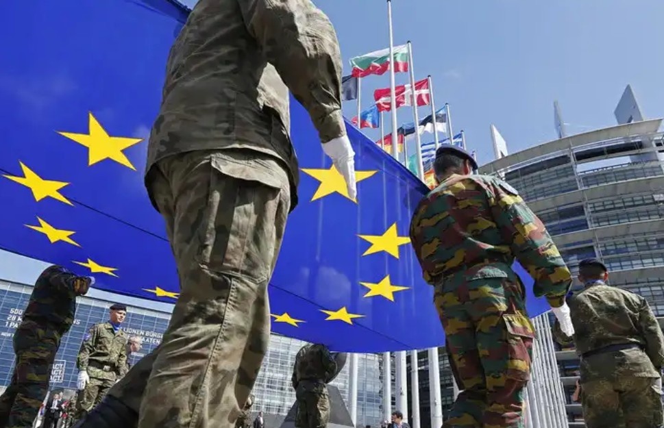    Европа готовится к худшему: Брюссель советует собирать «тревожные рюкзаки»