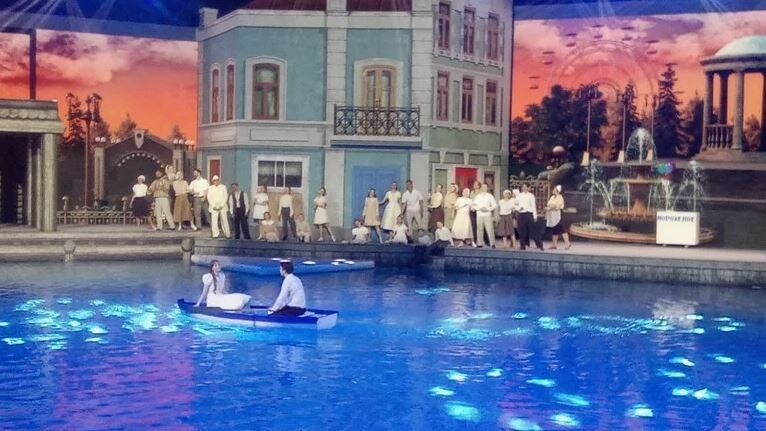    Русский театр на воде готовит спектакль «Люблю и верю»
