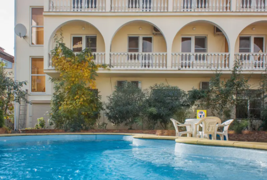 Честный обзор и отзыв гостевого дома Сиар в Адлере