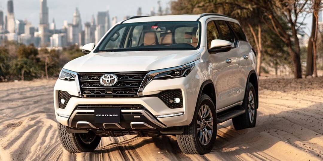 В Россию вернулся неубиваемый рамный внедорожник Toyota, который можно купить дешевле Haval и KGM