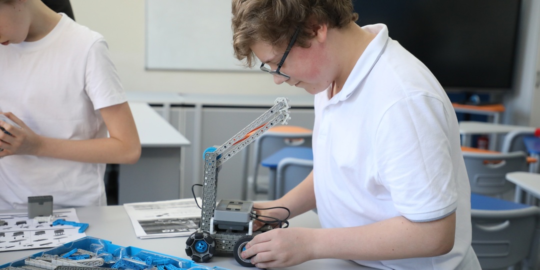 «Кванториум» магнитогорского лицея стал федеральной инновационной площадкой