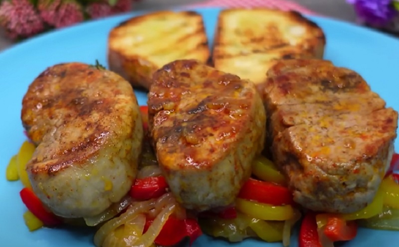 Секрет идеальной свинины: как приготовить мясо, которое буквально тает во рту