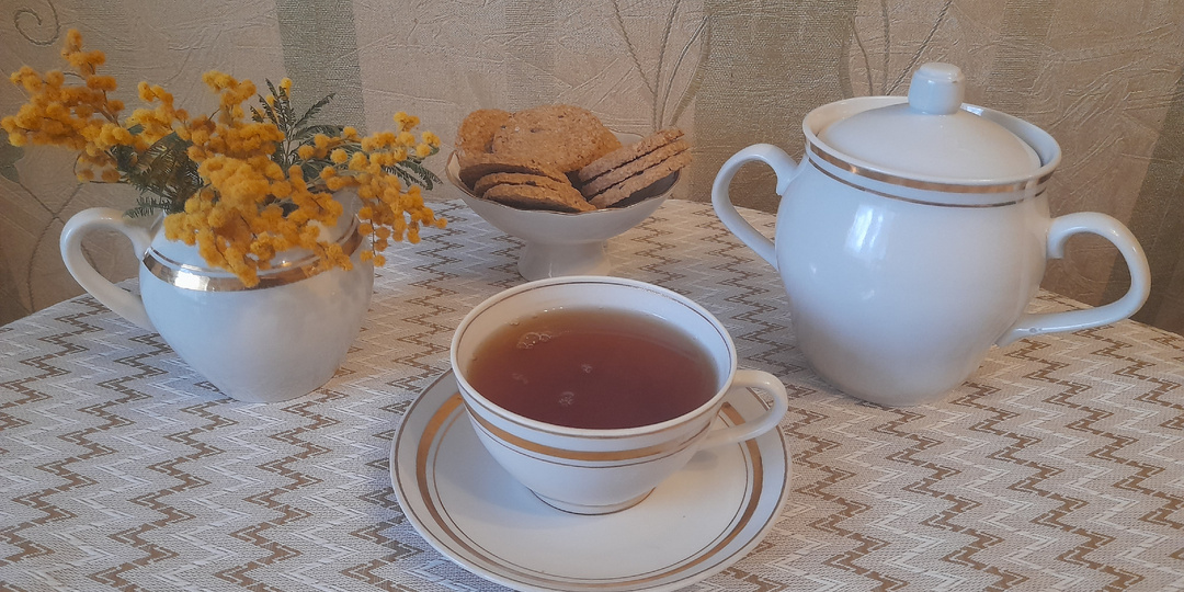 И всё-таки ещё одна сахарница