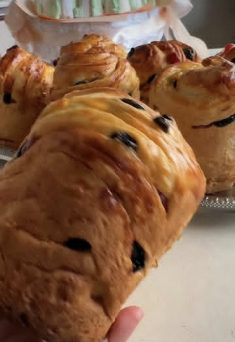 Готовим и наслаждаемся!Фото готового кулича из слоёного теста