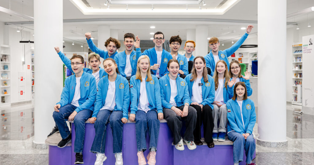 Финал Всероссийской олимпиады по химии в «Сириусе»: Около 500 школьников со всей России соревнуются за звание лучшего химика