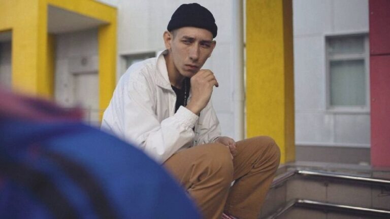    Иллюстрация к материалу: Трудных подростков могут переводить в спецшколы: что это значит для родителей