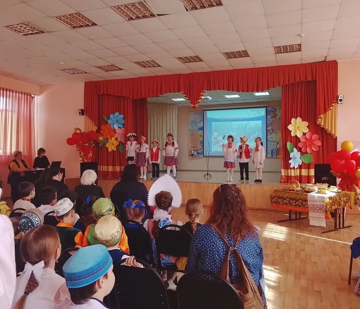 Учащиеся 2 «Б» класса МБОУ «Школа №157» городского округа Самара рассказали о самобытной белорусской культуре