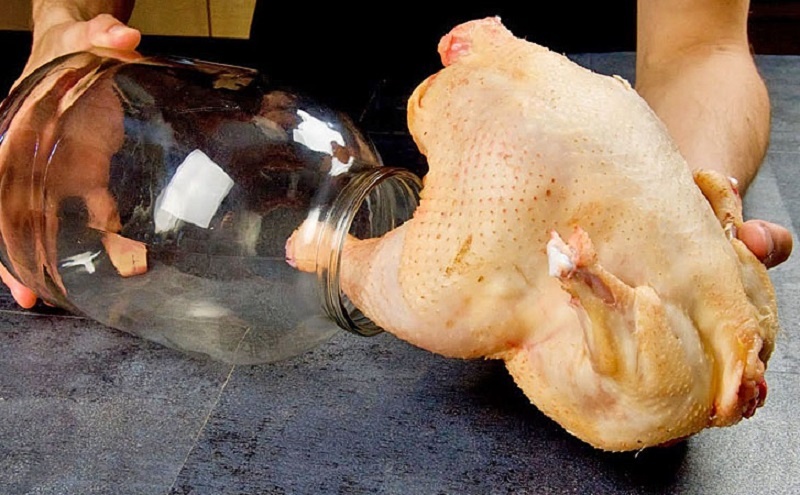 Курица и овощи в банке: горячее блюдо без хлопот и мытья посуды