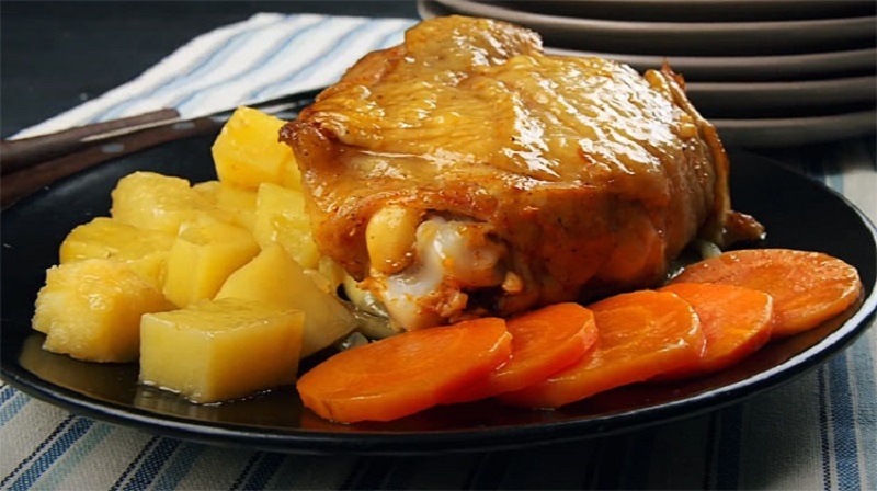 Курица и овощи в банке: горячее блюдо без хлопот и мытья посуды