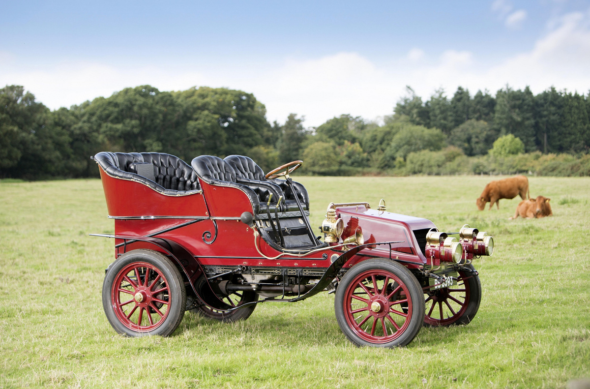 1904 Winton Two-Cylinder Detachable Tonneau
