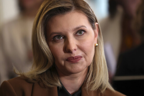 Елена Зеленская / Daniel Leal/Pool Photo/AP   📷