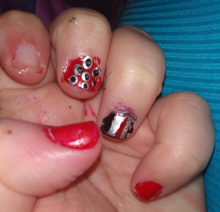 © heretoreadthecrazy