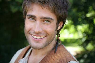 - Амазонка моя любимая, – улыбнулся Себастьян