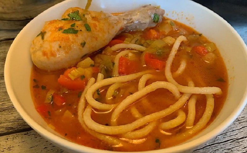 Лагман из курицы: неординарный вкус в классическом блюде