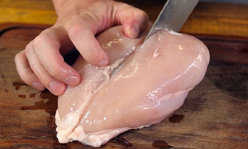 Сочная курица в грибном соусе: идеальный ужин за полчаса и никаких лишних хлопот 