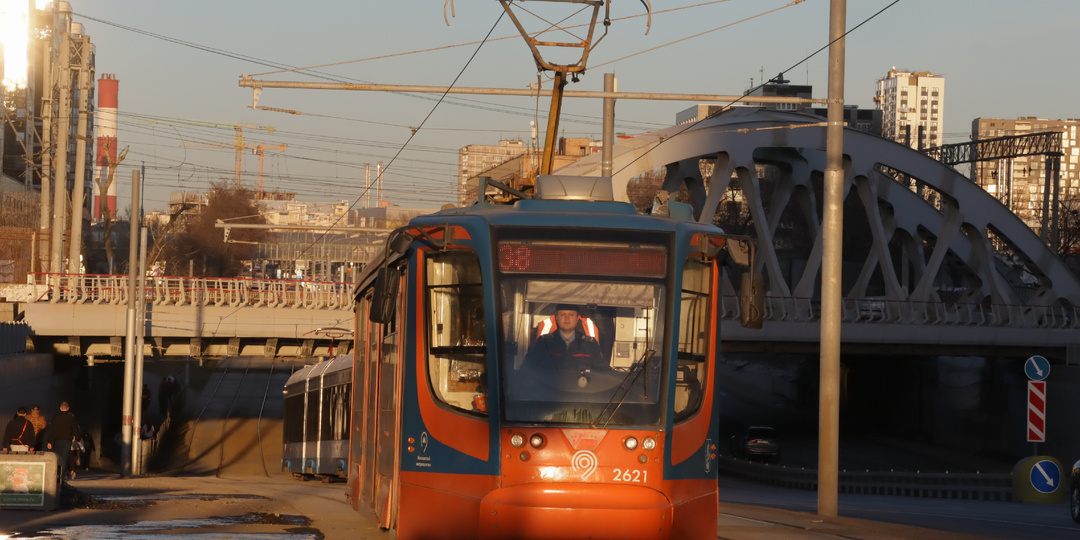 Легендарные трамваи-"морковки" исчезают с улиц Москвы