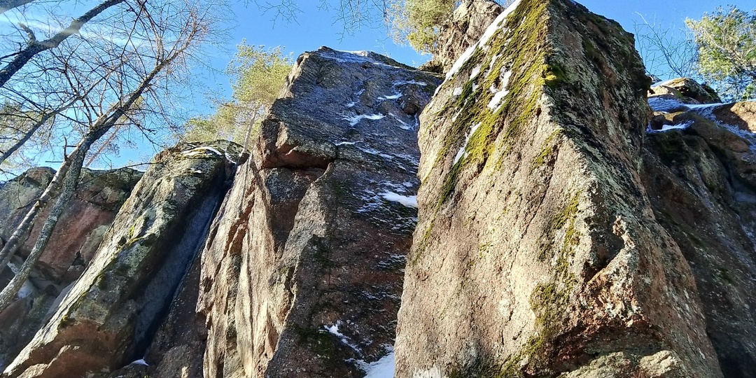 Скальный массив Сторожевой. Мартовский поход