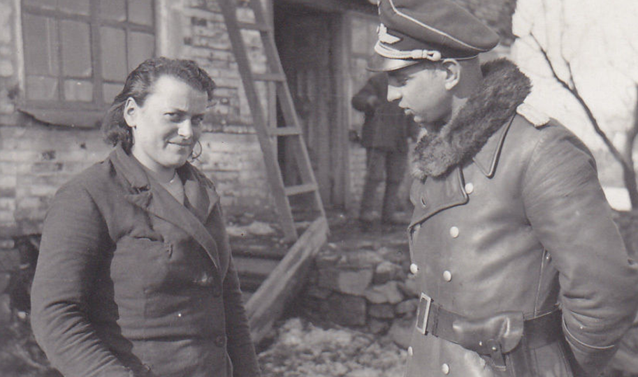 Пленница попросила карандаш, и немец усмехнулся: «Наконец-то имена!». Но текст, который она оставила на столе, стал для него пощечиной