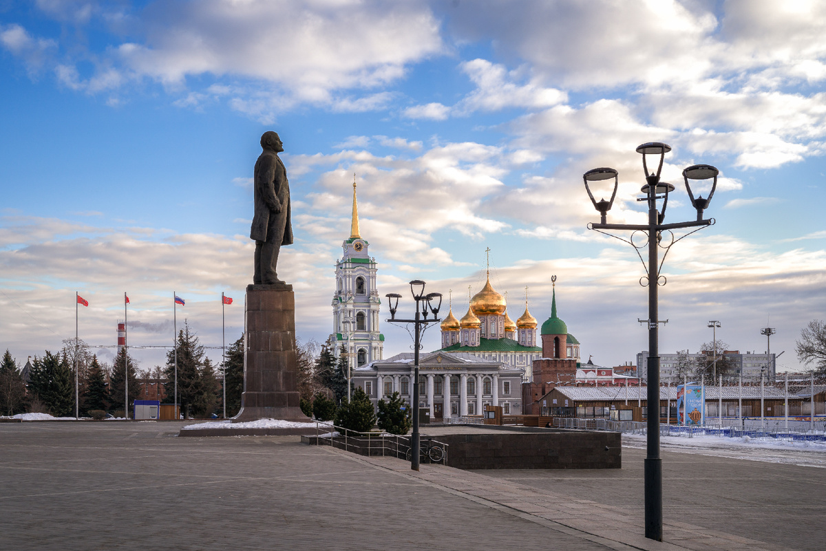 На площади Ленина в Туле