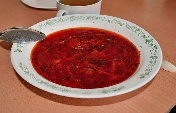 Классика столовых. /Фото: jsosh1.ru.