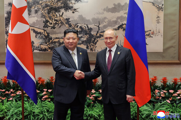 KCNA   📷