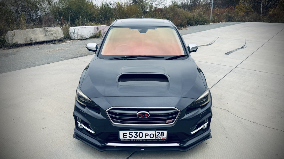 У Subaru Levorg кривое лобовое: атермальная пленка и тонировка