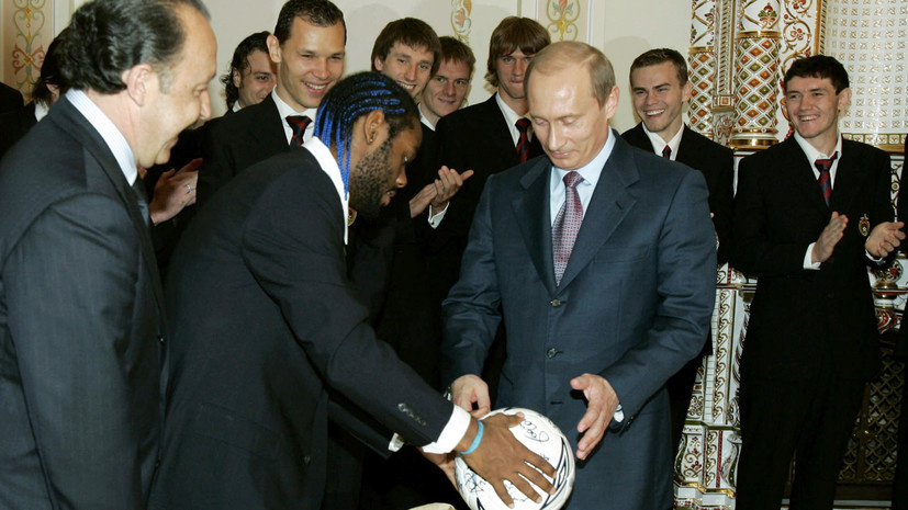     Футболисты ЦСКА на приёме у Владимира Путина РИА Новости