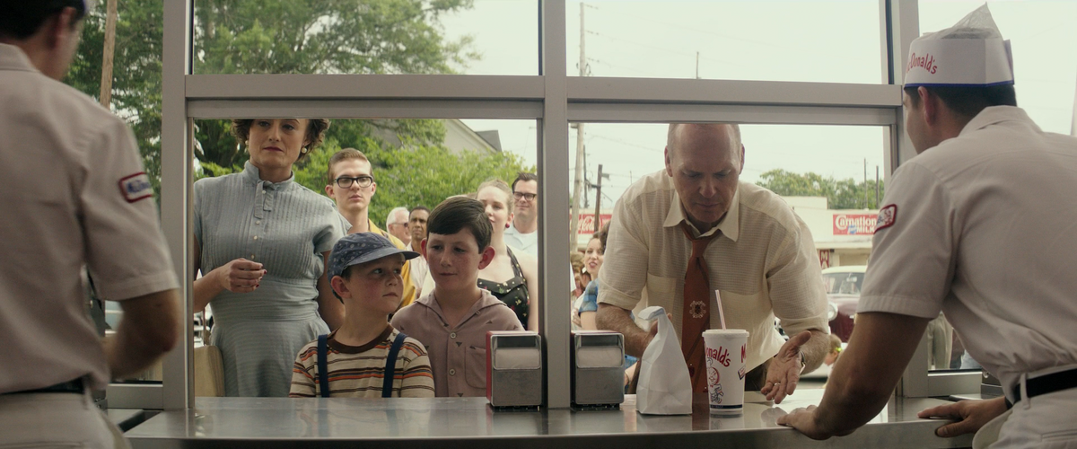 основатель сюжет