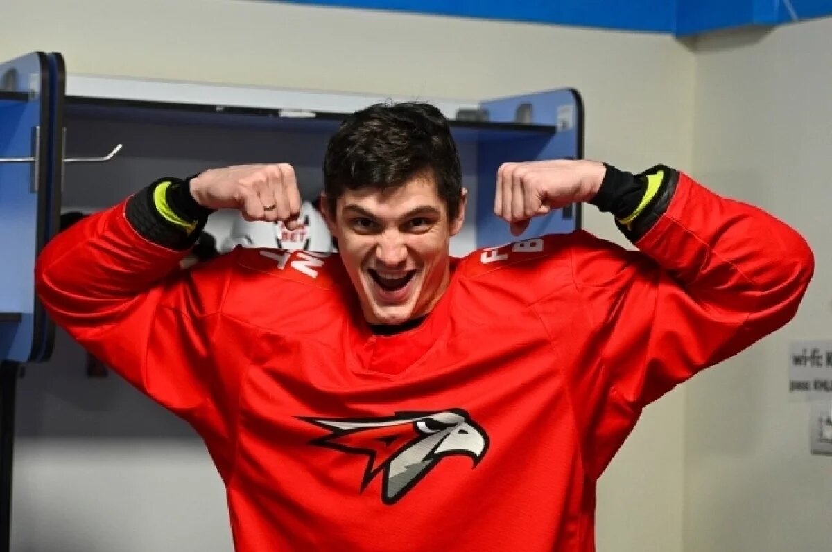    Прохоркин отметил 700-й матч в КХЛ голом в ворота «Нефтехимика»