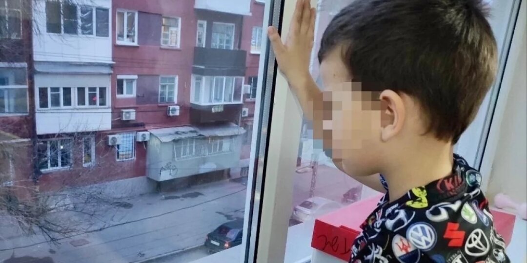 5-летний мальчик не дождался маму в детском саду в Ростове