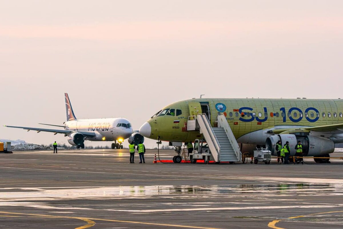     SJ-100 и МС-21-310