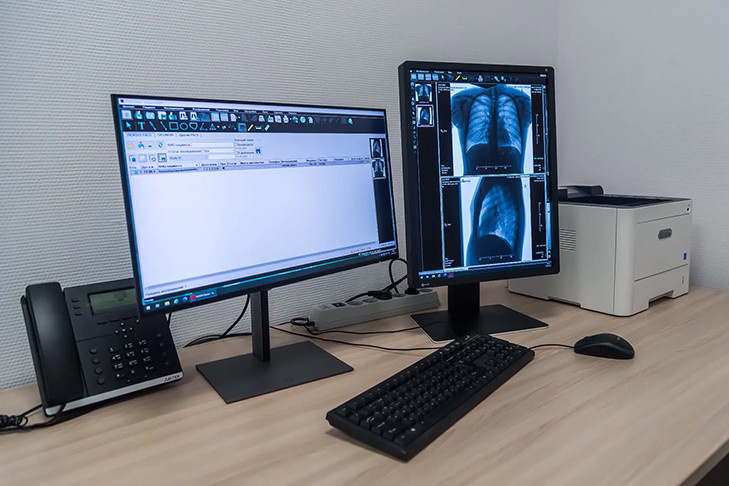    фото Андрея Заржецкого, VN.ru