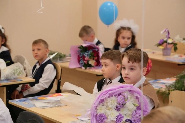    Есть несколько способов подать заявления в школу. Фото: Администрация Омска