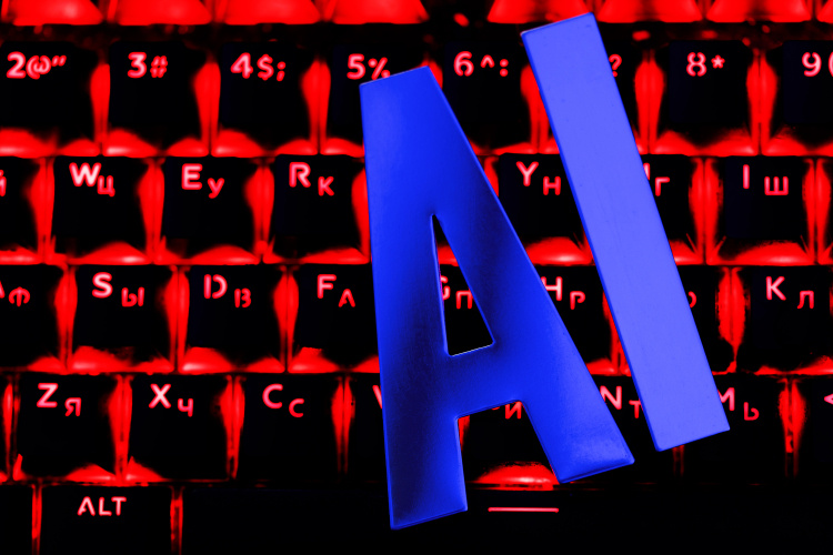    Весь мир сходит с ума по магической аббревиатуре из двух букв. Только и слышится, что нужно срочно внедрять AI. На этом фоне появление грандиозного плана по развитию ИИ в Татарстане было вопросом времени. Четких параметров программы пока не озвучили, но уже ясен масштаб: 5 млрд рублей на 5 лет.   
Фото: «БИЗНЕС Online»