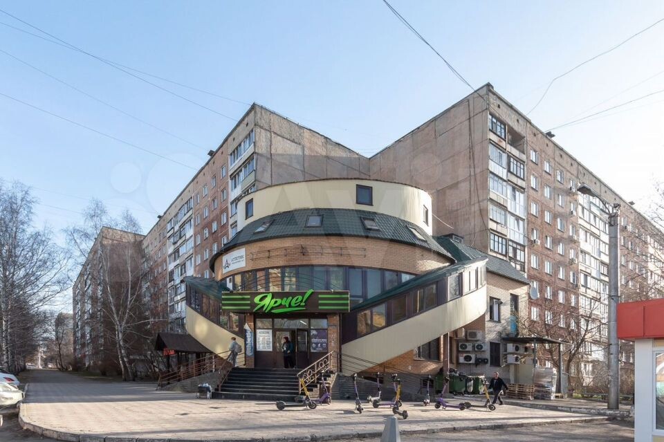    Торговый центр находится на улице 50 лет СССР, 3. Источник: avito.ru