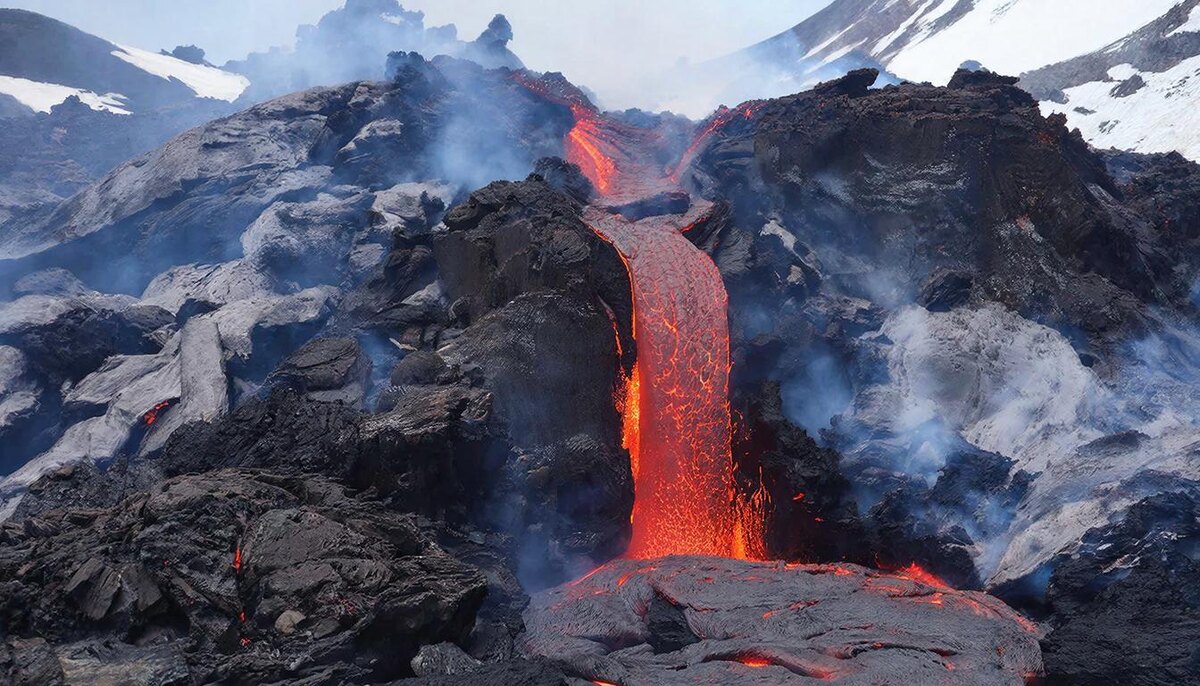 День достаточно динамичный и агрессивный, старайтесь не вовлекаться в драму.