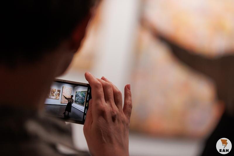    ЕАН. Фото во время выставки