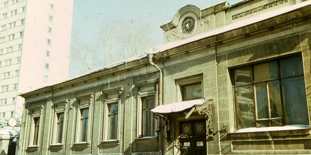 Ксения Собчак, "Askeri Gallery", "S7 инвест" и другие инвесторы боролись за право стать владельцами дома Завадовской.