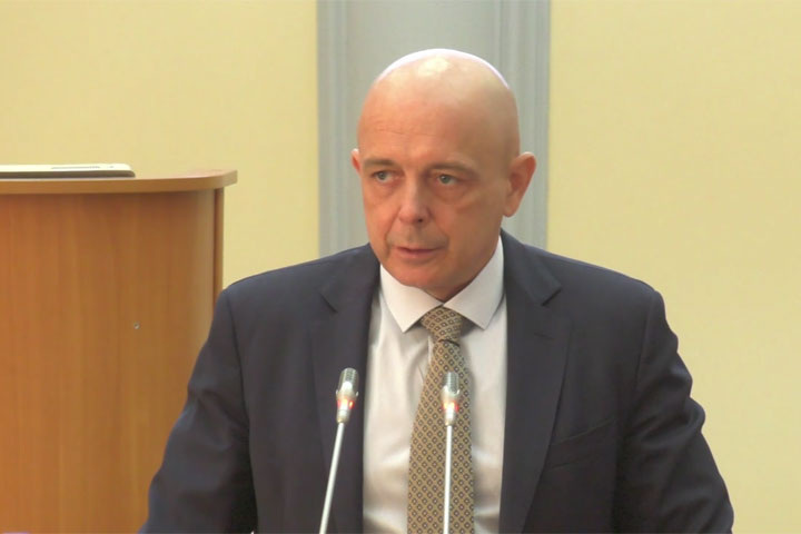 Стоп-кадр трансляции сессии Верховного Совета РХ
