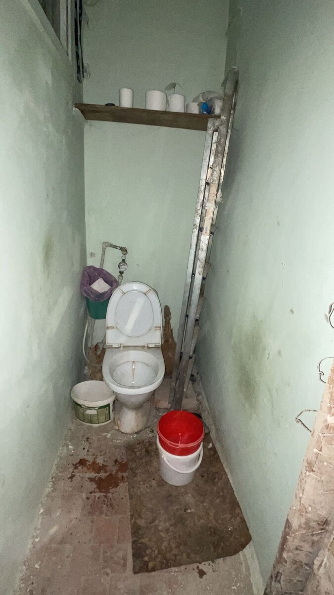 Было фото автора 