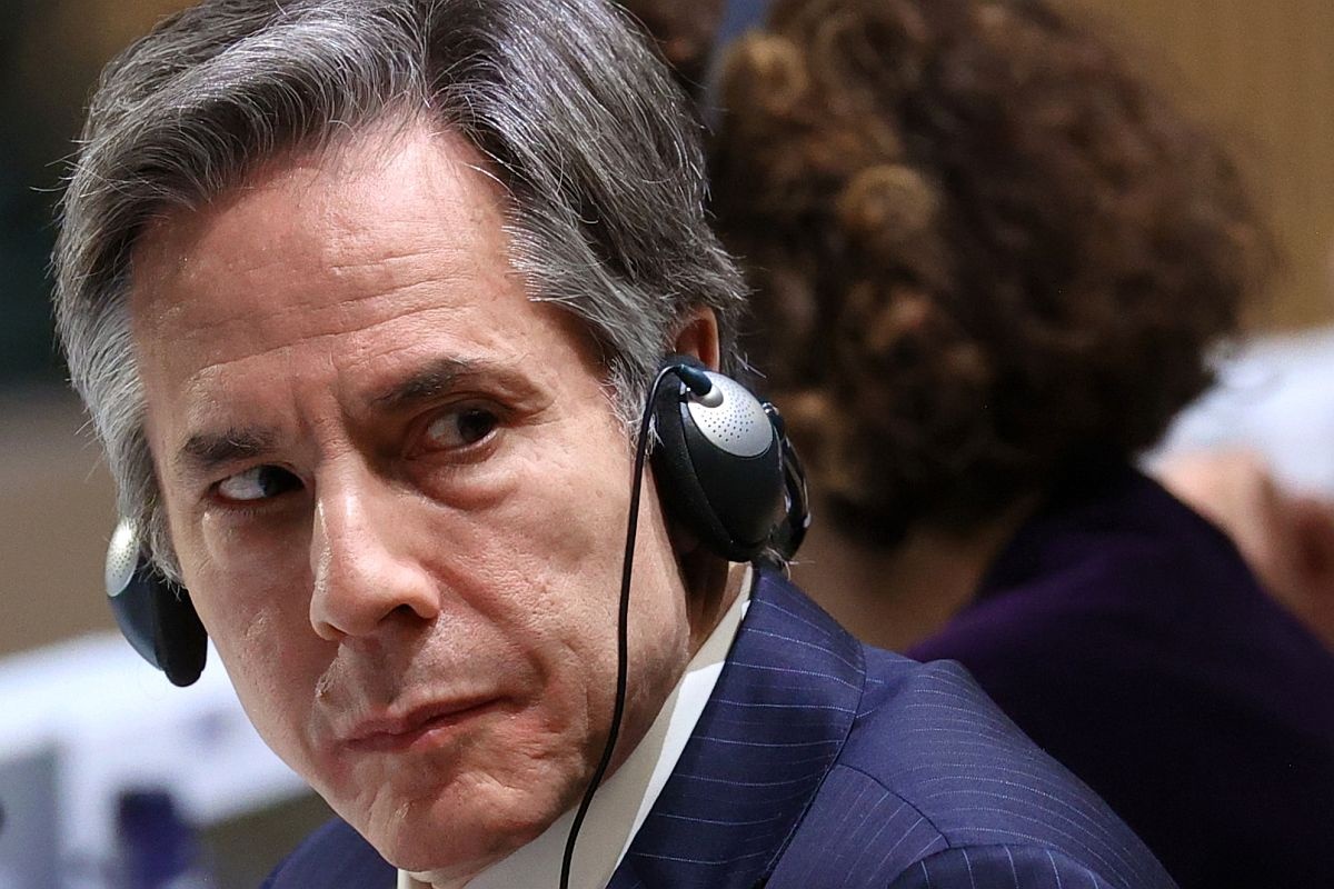    Энтони Блинкен признался, что в детстве считал Владислава Третьяка своим кумиром. / МИД РФ/РИА Новости