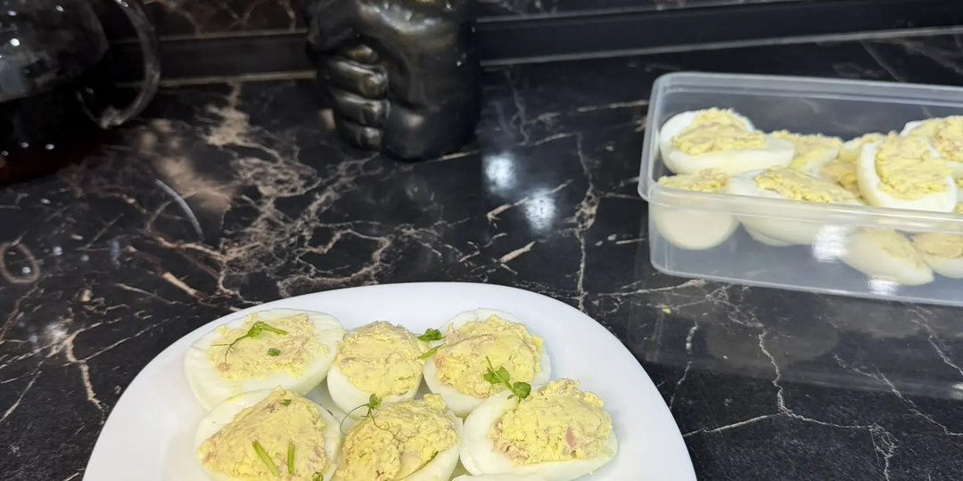 Яйца с начинкой