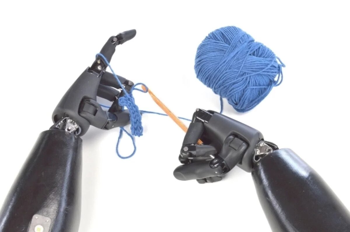    Новосибирские студенты совершенствуют систему управления протезами рук