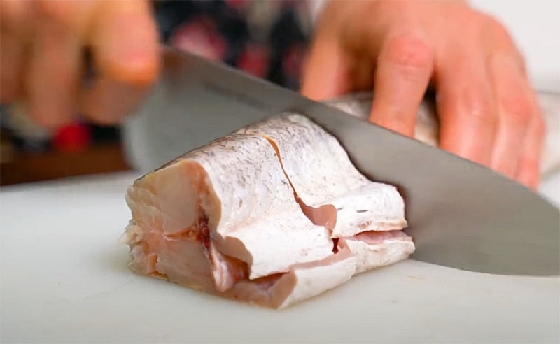 Минтай с овощами: секрет простого рыбного ужина, который нравится всем